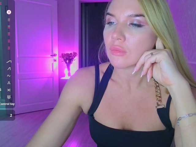 Preview of dominatrix77