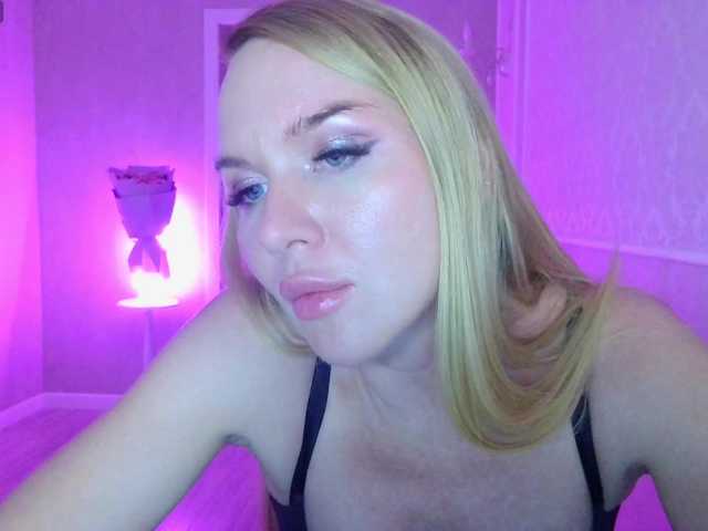 Alesia77's BongaCams show and profile