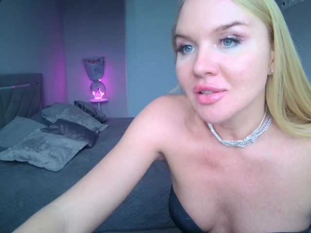 Alesia77's BongaCams show and profile