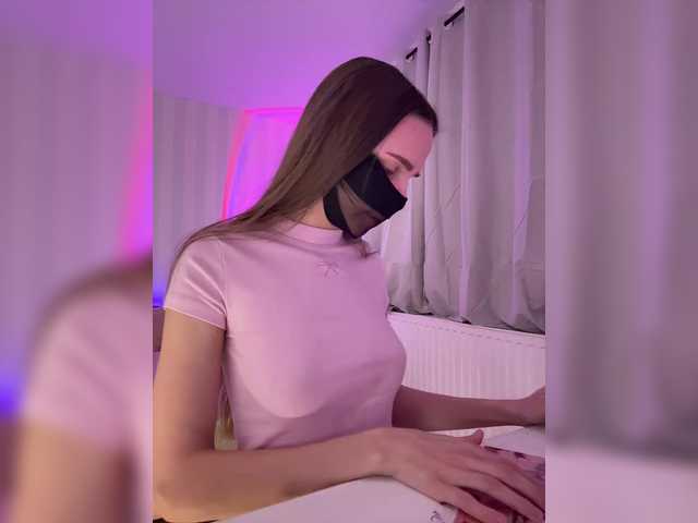 SweetIra's BongaCams show and profile