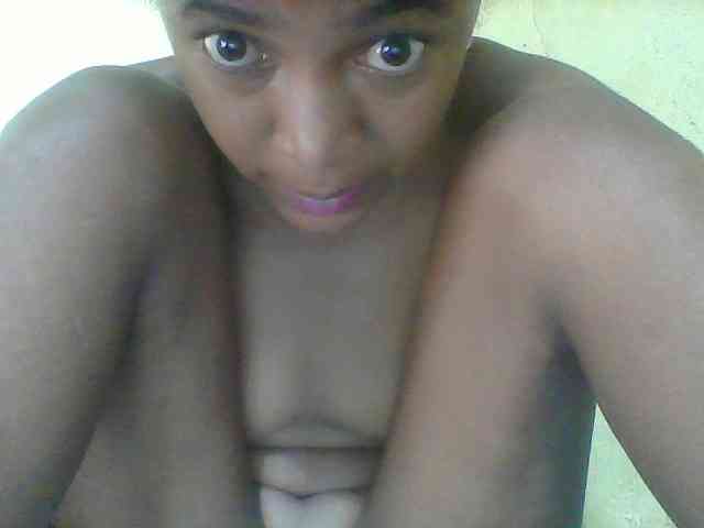 Sthela Live Webcam on BongaCams