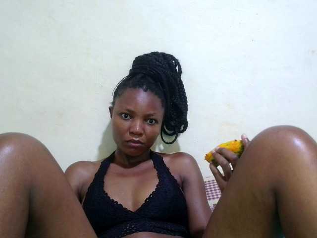 sexy-marianah from BongaCams is Freechat