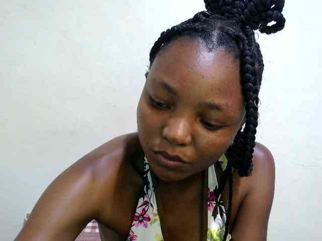 sexy-marianah webcam