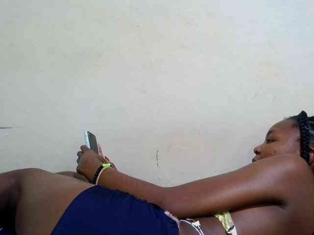 sexy-marianah webcam