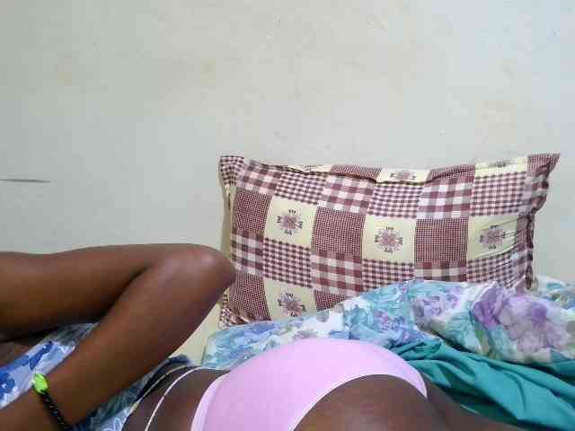 sexy-marianah webcam