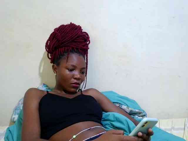 sexy-marianah webcam