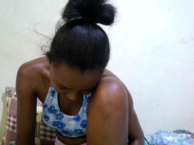 sexy-marianah webcam