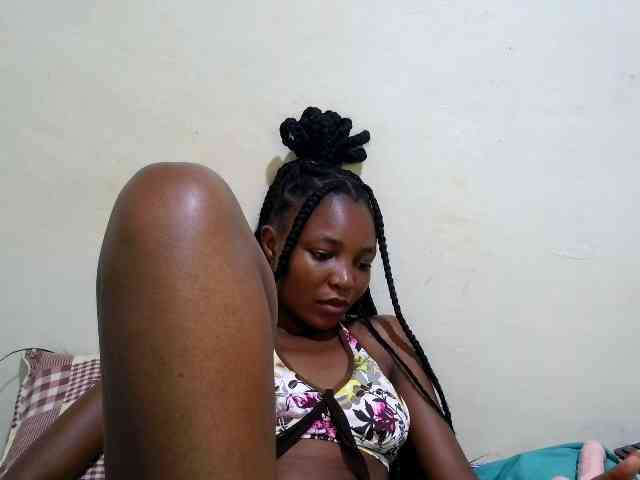 sexy-marianah webcam