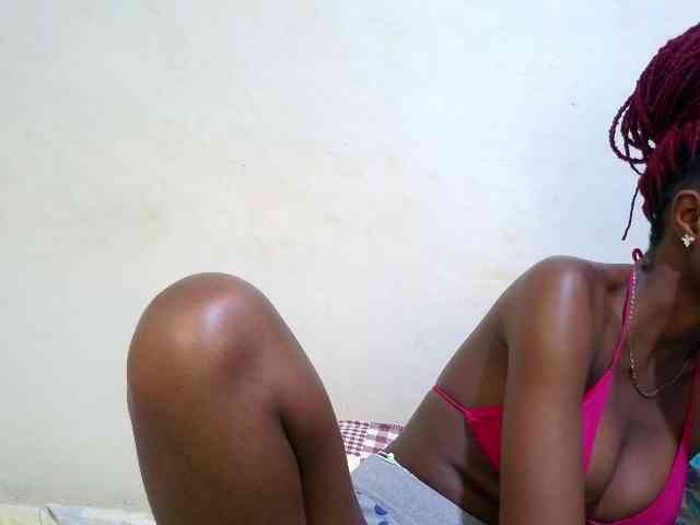 sexy-marianah webcam