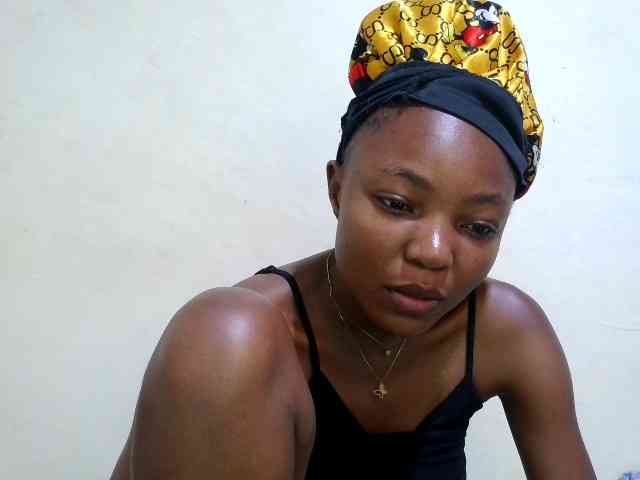 sexy-marianah webcam