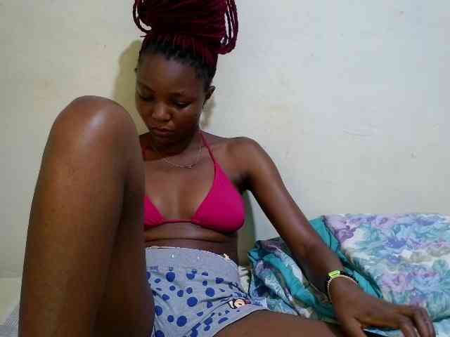 sexy-marianah webcam