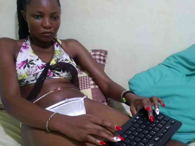 sexy-marianah webcam