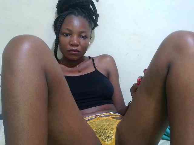 sexy-marianah webcam