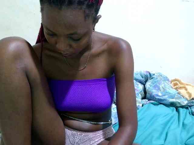 sexy-marianah webcam