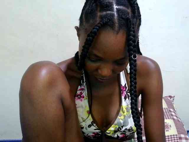 sexy-marianah webcam