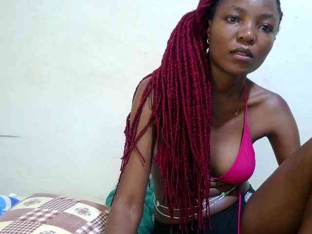 sexy-marianah webcam