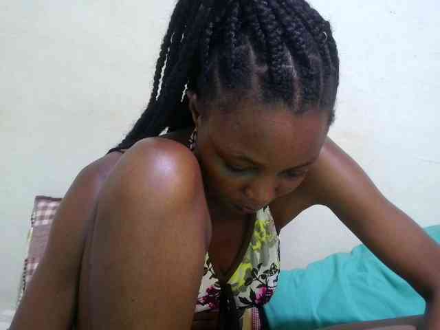 sexy-marianah webcam