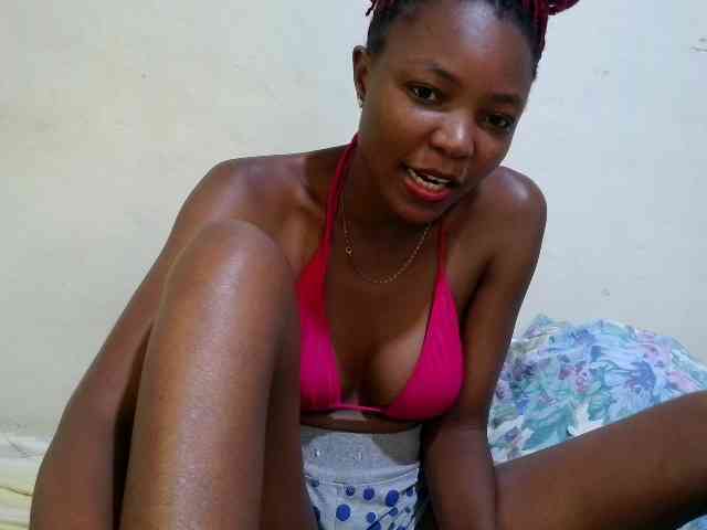 sexy-marianah webcam