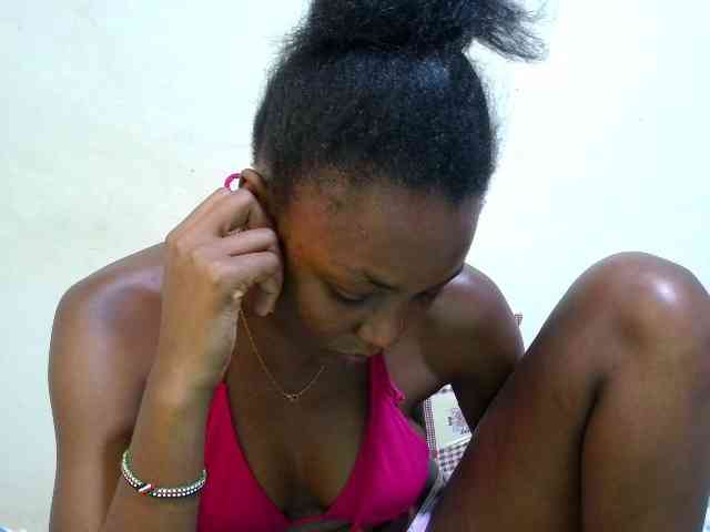 sexy-marianah webcam