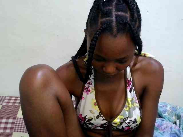 sexy-marianah webcam