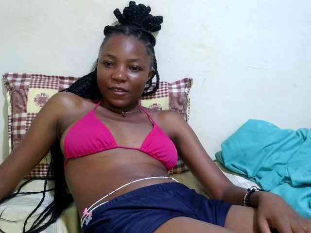 sexy-marianah webcam