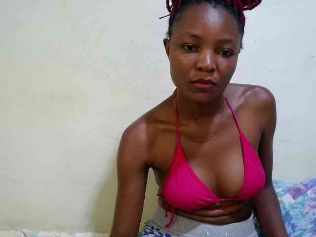 sexy-marianah webcam