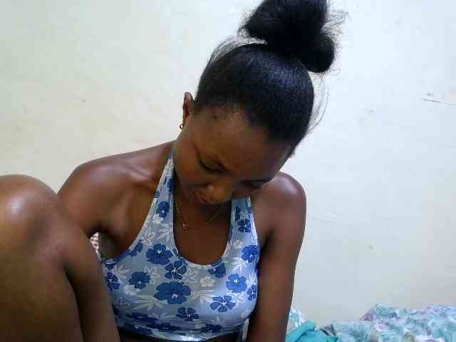 sexy-marianah webcam