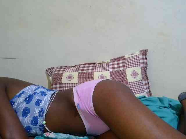 sexy-marianah webcam