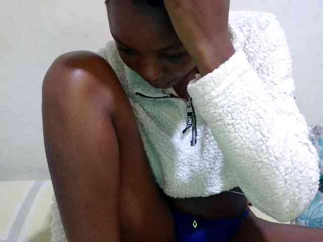 sexy-marianah webcam