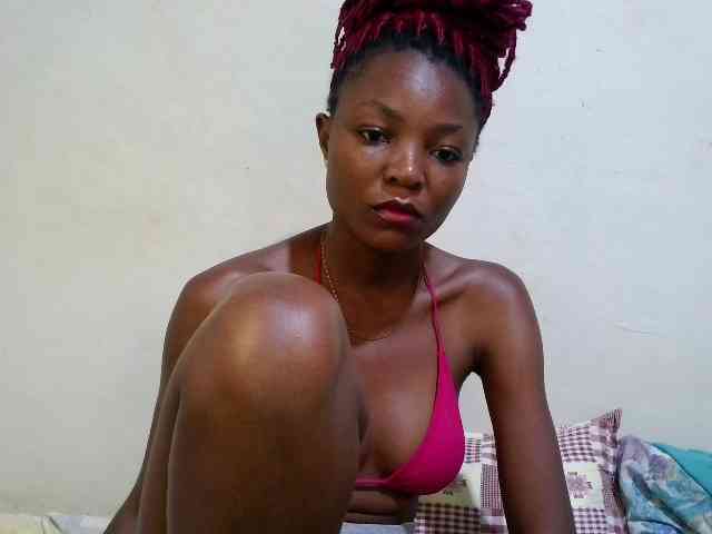 sexy-marianah webcam