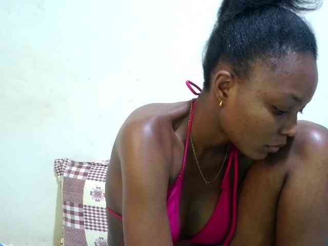 sexy-marianah webcam