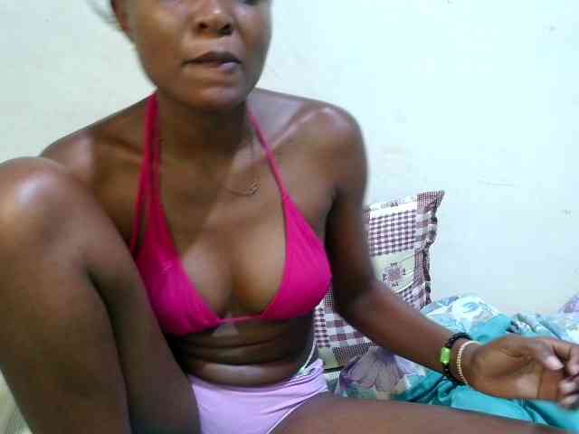 sexy-marianah webcam