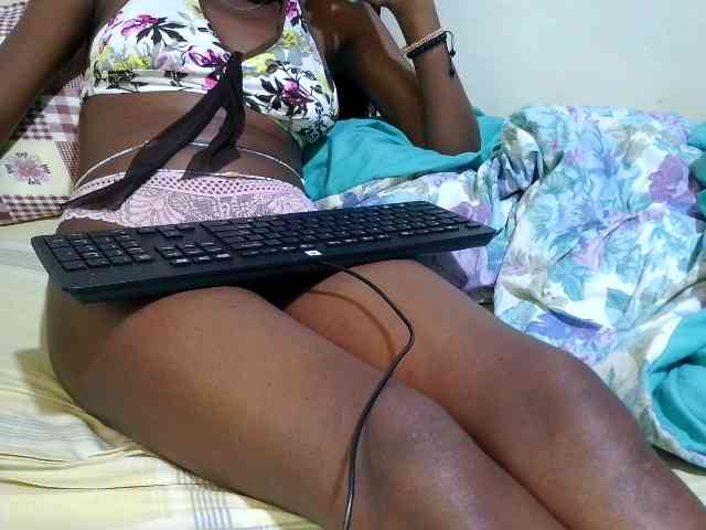 sexy-marianah webcam