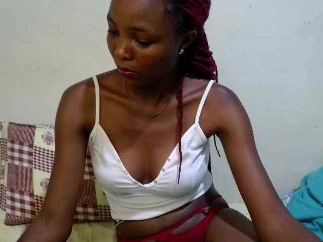 sexy-marianah webcam