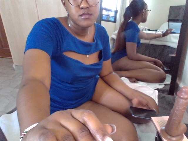 SexyCookie's BongaCams show and profile