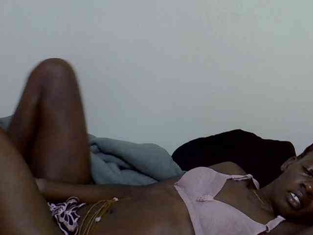 Ebonytrendy webcam