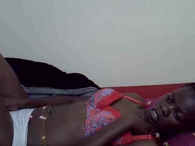 Ebonytrendy webcam