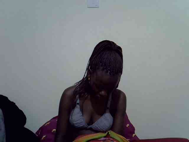 Ebonytrendy webcam