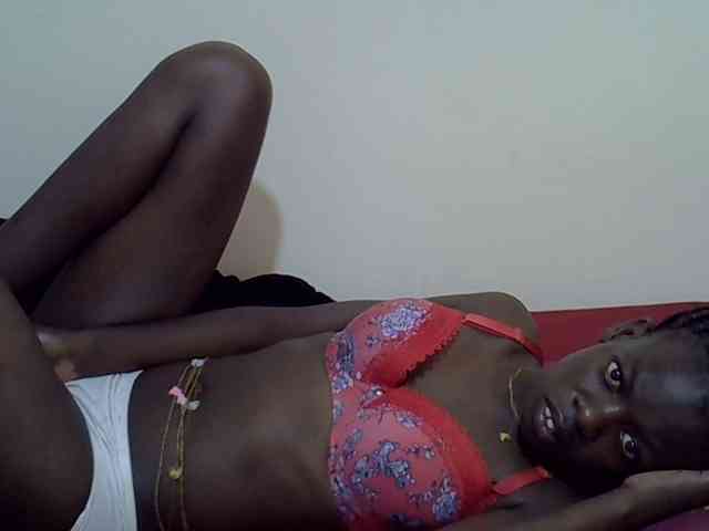 Ebonytrendy webcam