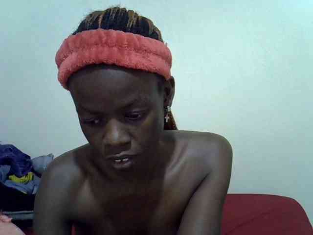 Ebonytrendy webcam