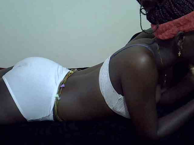 Ebonytrendy webcam