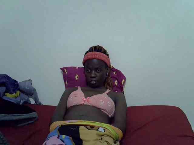 Ebonytrendy webcam