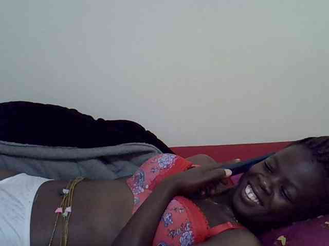 Ebonytrendy webcam