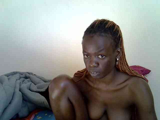 Ebonytrendy webcam