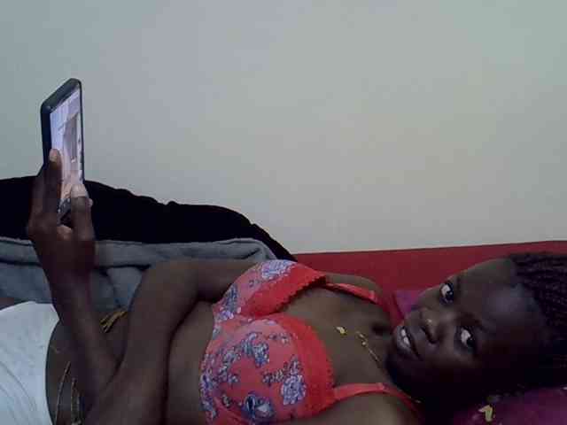 Ebonytrendy webcam
