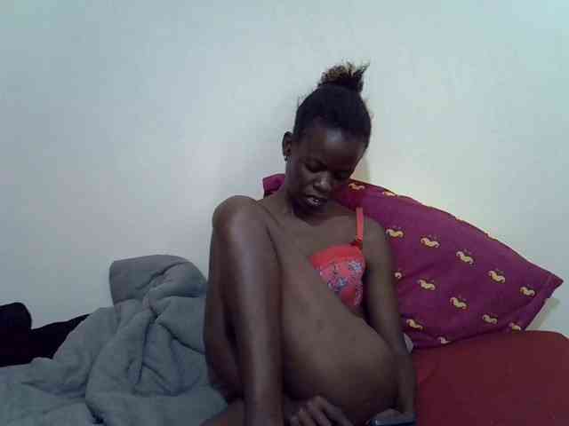 Ebonytrendy webcam