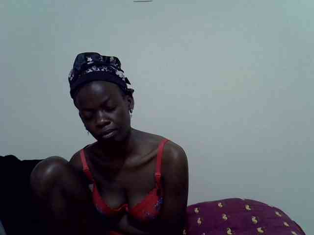 Ebonytrendy webcam