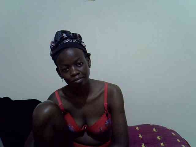 Ebonytrendy webcam