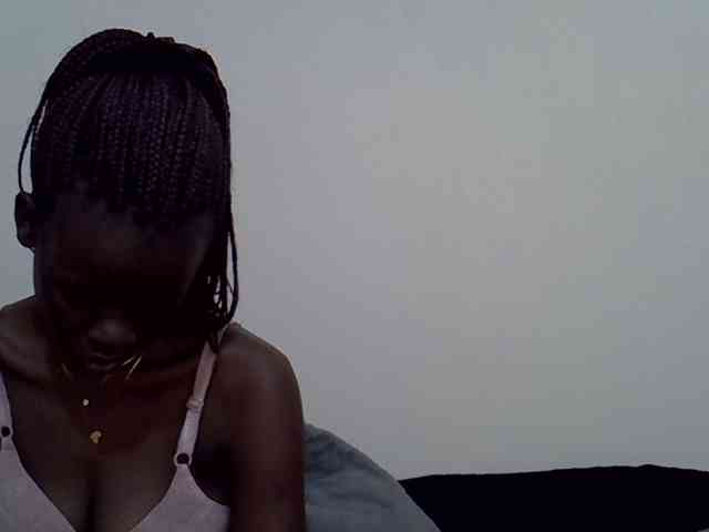 Ebonytrendy webcam