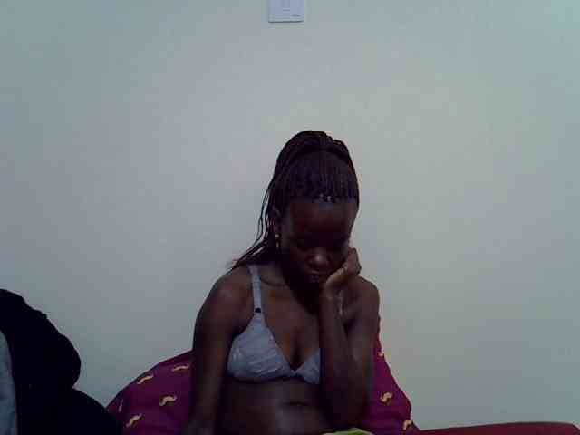 Ebonytrendy webcam